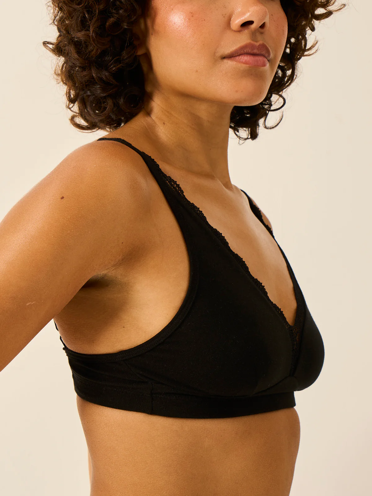 Lace Plunge Bra - Black - Image 4