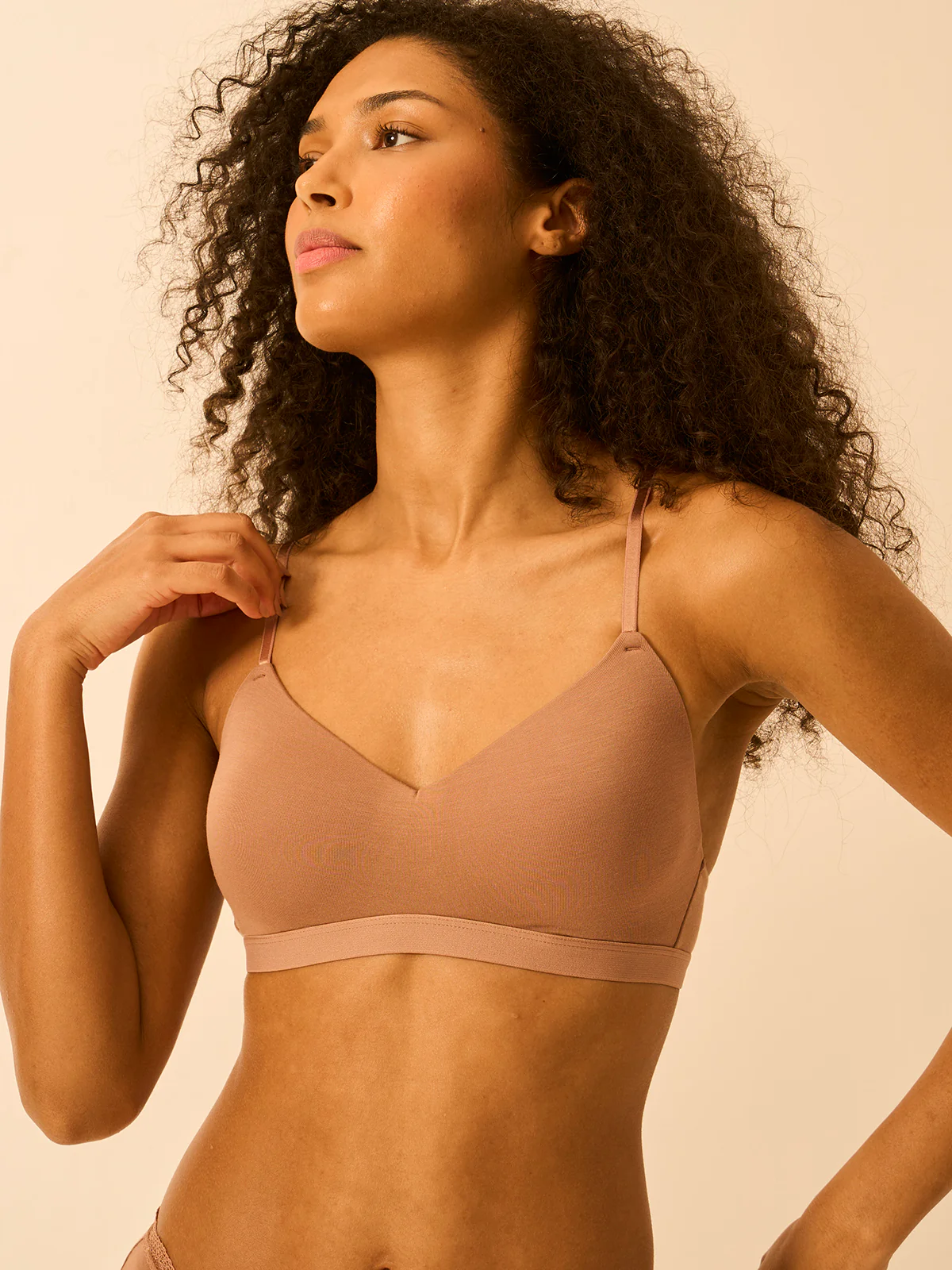 Smooth Sculpt Padded Bra - Latte - Image 3