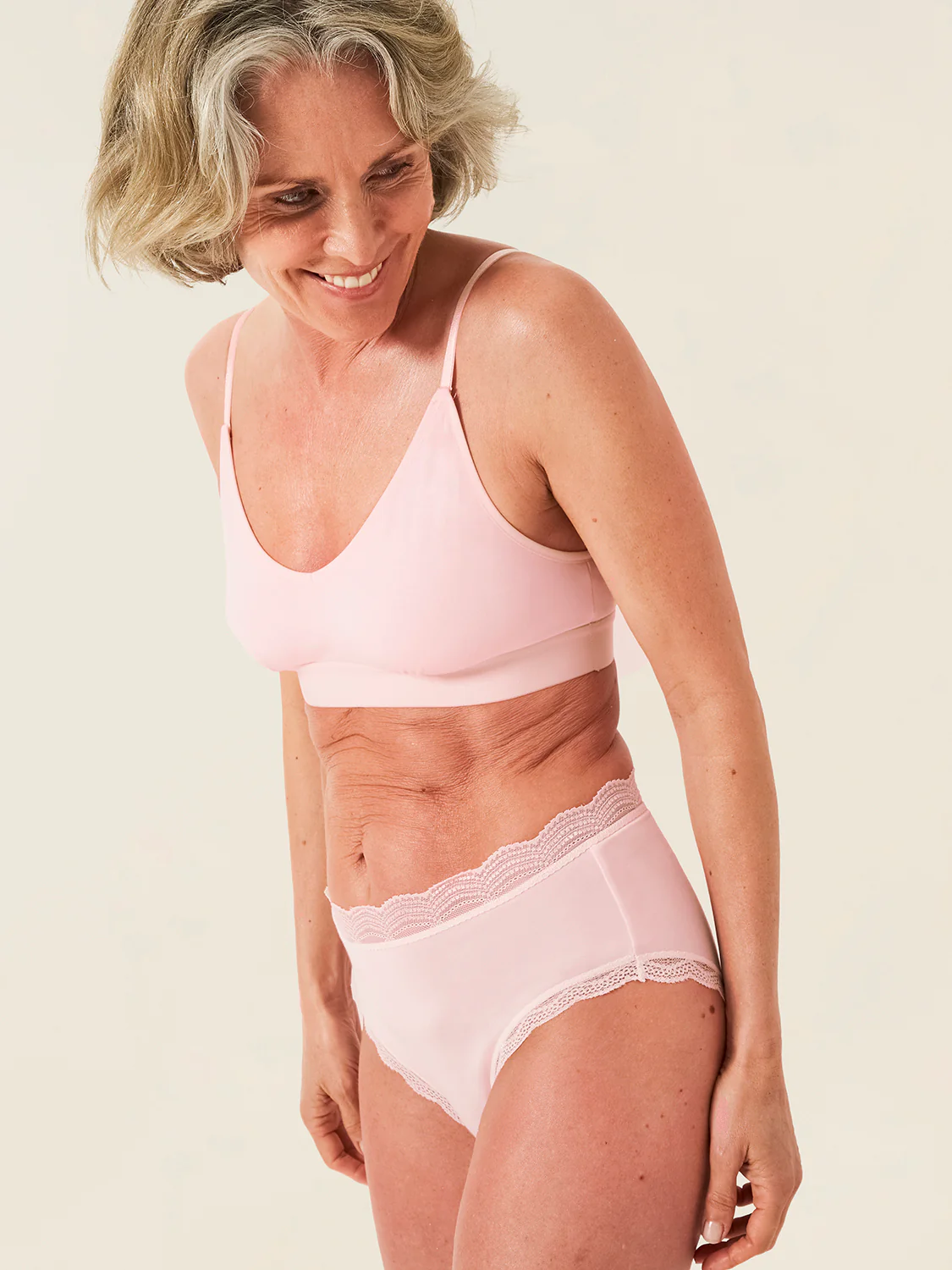T-Shirt Bra - Pink-a-boo - Image 11