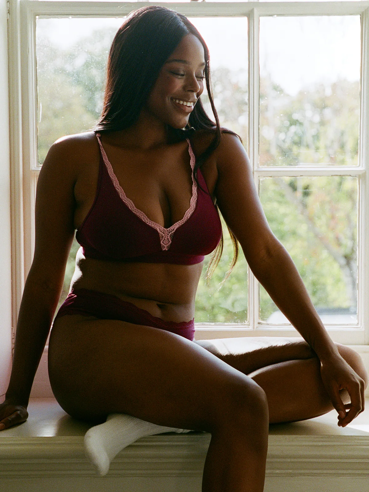 Lace Plunge Bra - Black Cherry & Dusky Pink - Image 7
